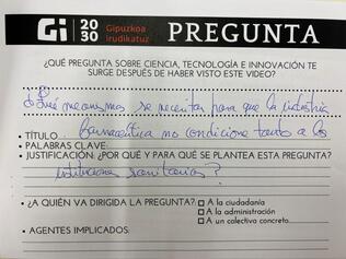 ¿Qué mecanismso se necesitan para que la industria farmaceútica no condicione tanto a las instituciones sanitarias? 